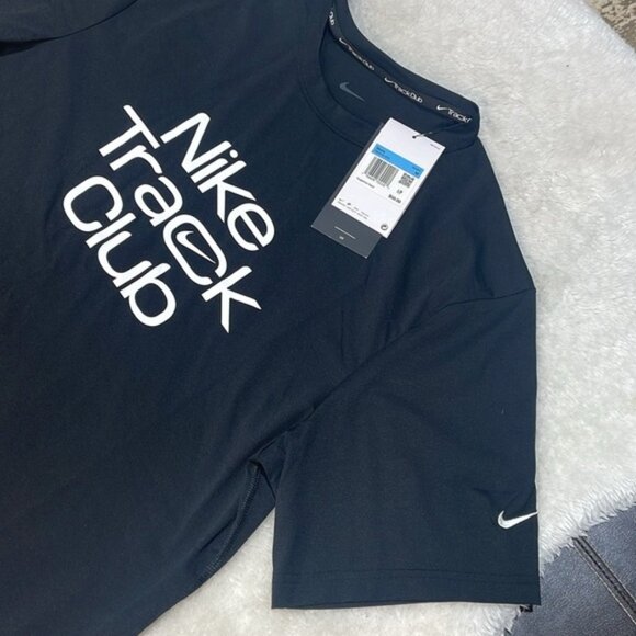 Nike Track Club Men's Dri-FIT Short-Sleeve Running Top - Picture 5 of 10
